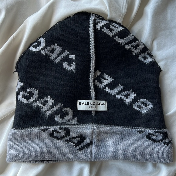BALENCIAGA Jacquard logo beanie in grey/black unisex - Picture 4 of 6
